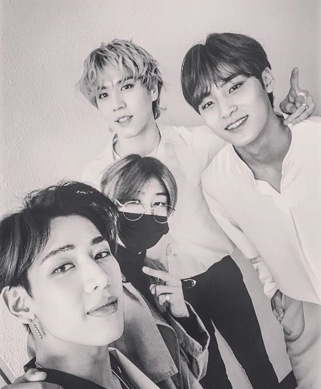 Sao H&agrave;n: Hội bạn th&acirc;n gồm 8 nam thần Kpop s&iacute;nh năm 1997 g&acirc;y sốt - Ảnh 3.