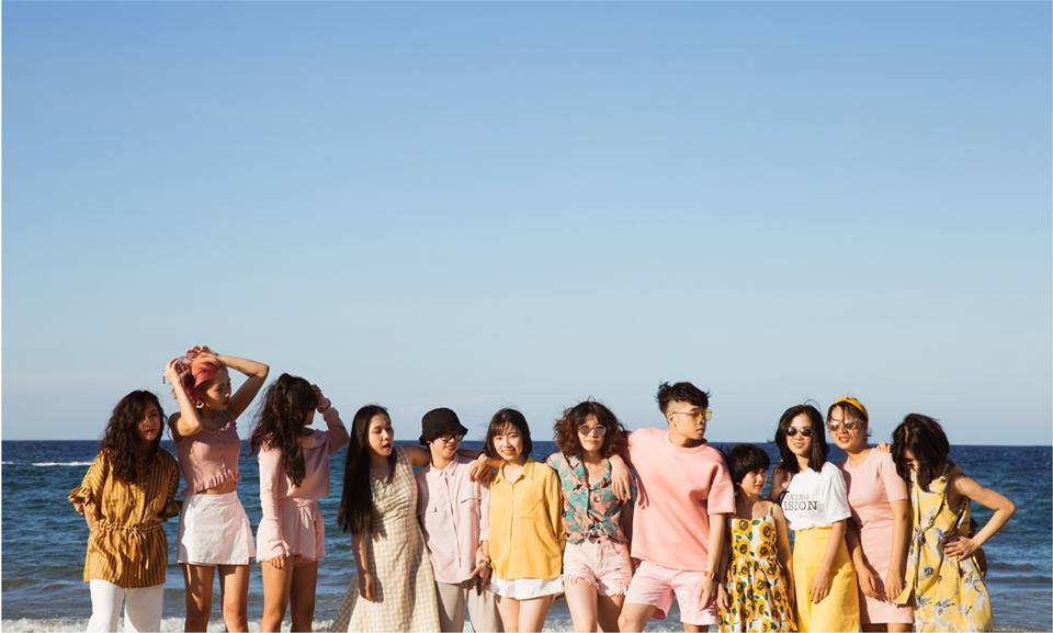 Tự may trang phục, sinh viên ĐH Mỹ thuật Công nghiệp có bộ ảnh chất như lookbook - Ảnh 5. Tự may trang phục, sinh viên ĐH Mỹ thuật Công nghiệp có bộ ảnh chất như lookbook - Ảnh 5.