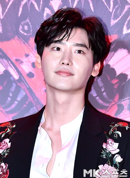 Mỹ nhân Black Pink đè bẹp cả Yoona, Lee Jong Suk bị dìm bên 2 đại mỹ nhân đình đám trong sự kiện khủng - Ảnh 17.