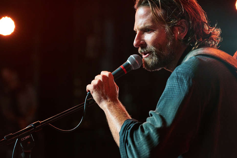 Không phải ma tuý và rượu, trầm cảm mới là kẻ sát nhân trong A Star Is Born - Ảnh 3. Không phải ma tuý và rượu, trầm cảm mới là kẻ sát nhân trong A Star Is Born - Ảnh 3.