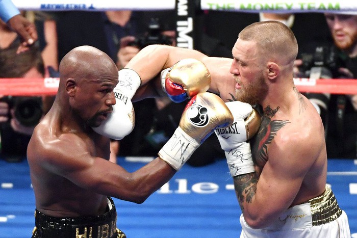 Mayweather chấp nhận lời thách đấu của Khabib, sẵn sàng cho trận đại chiến kinh thiên động địa giữa hai nhà vua bất bại - Ảnh 2. Mayweather chấp nhận lời thách đấu của Khabib, sẵn sàng cho trận đại chiến kinh thiên động địa giữa hai nhà vua bất bại - Ảnh 2.