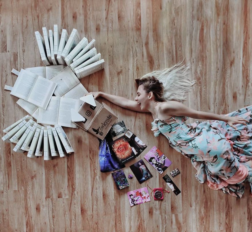 Instagrammer xinh đẹp chỉ thích tạo dáng với sách vở, nói không với bikini và hàng hiệu - Ảnh 13. Instagrammer xinh đẹp chỉ thích tạo dáng với sách vở, nói không với bikini và hàng hiệu - Ảnh 13.