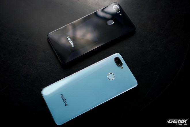Realme tung liền 3 smartphone, chơi tất tay với Xiaomi về giá: chưa đến 2,5 triệu đồng cho chiếc điện thoại 8 lõi cùng thiết kế thời trang thu hút giới trẻ - Ảnh 2.