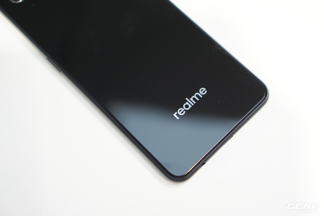 Realme tung liền 3 smartphone, chơi tất tay với Xiaomi về giá: chưa đến 2,5 triệu đồng cho chiếc điện thoại 8 lõi cùng thiết kế thời trang thu hút giới trẻ - Ảnh 5.