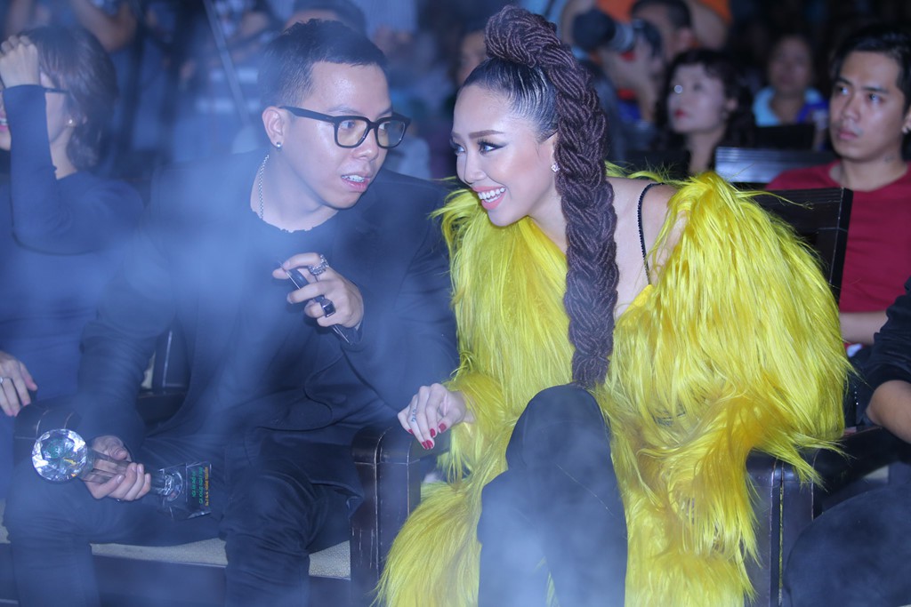 Chưa biết cưới Touliver hay không, chỉ chắc rằng đây là kiểu váy cưới mà Tóc Tiên muốn mặc nếu có ngày trọng đại ấy - Ảnh 6. Chưa biết cưới Touliver hay không, chỉ chắc rằng đây là kiểu váy cưới mà Tóc Tiên muốn mặc nếu có ngày trọng đại ấy - Ảnh 6.