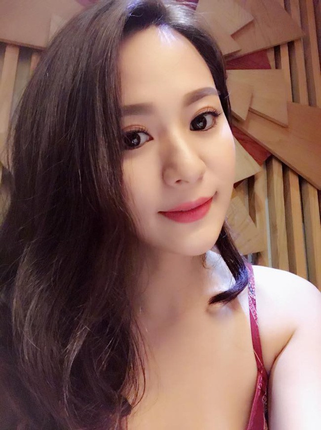 Ít ai ngờ đây là 3 cô con gái nuôi vô cùng xinh đẹp của các sao đình đám showbiz Việt - Ảnh 2.