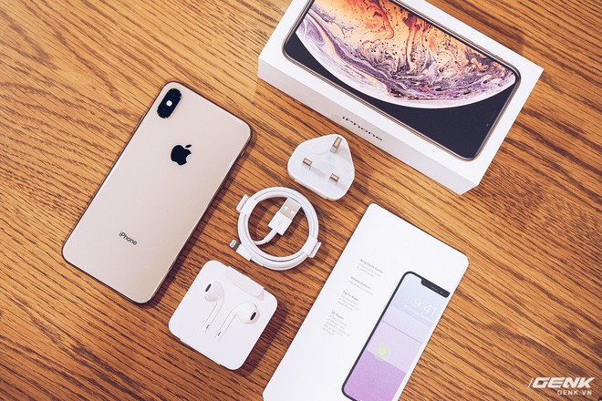 iPhone XS, XS Max và XR chính hãng bán tại VN từ ngày 2/11, giá từ 23 đến 44 triệu đồng - Ảnh 1.