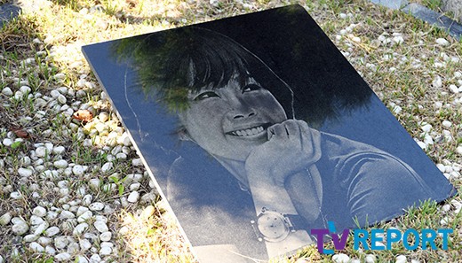 Nhân lễ tưởng niệm 10 năm Choi Jin Sil tự tử, con gái xúc động: Mẹ à, mỗi ngày con đều nhớ mẹ dù biết mẹ luôn ở đó - Ảnh 7.