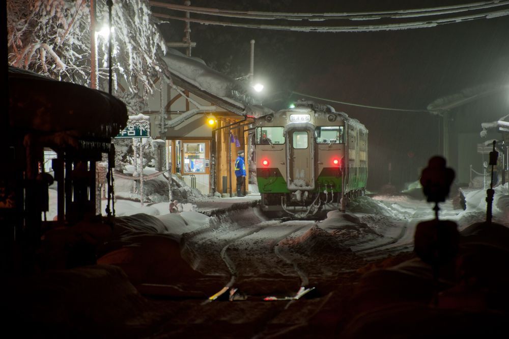 Tadami Line: chuyến tàu hỏa nhỏ xinh nhất Nhật Bản, đi qua 4 mùa là 4 khung trời khác nhau - Ảnh 18. Tadami Line: chuyến tàu hỏa nhỏ xinh nhất Nhật Bản, đi qua 4 mùa là 4 khung trời khác nhau - Ảnh 18.