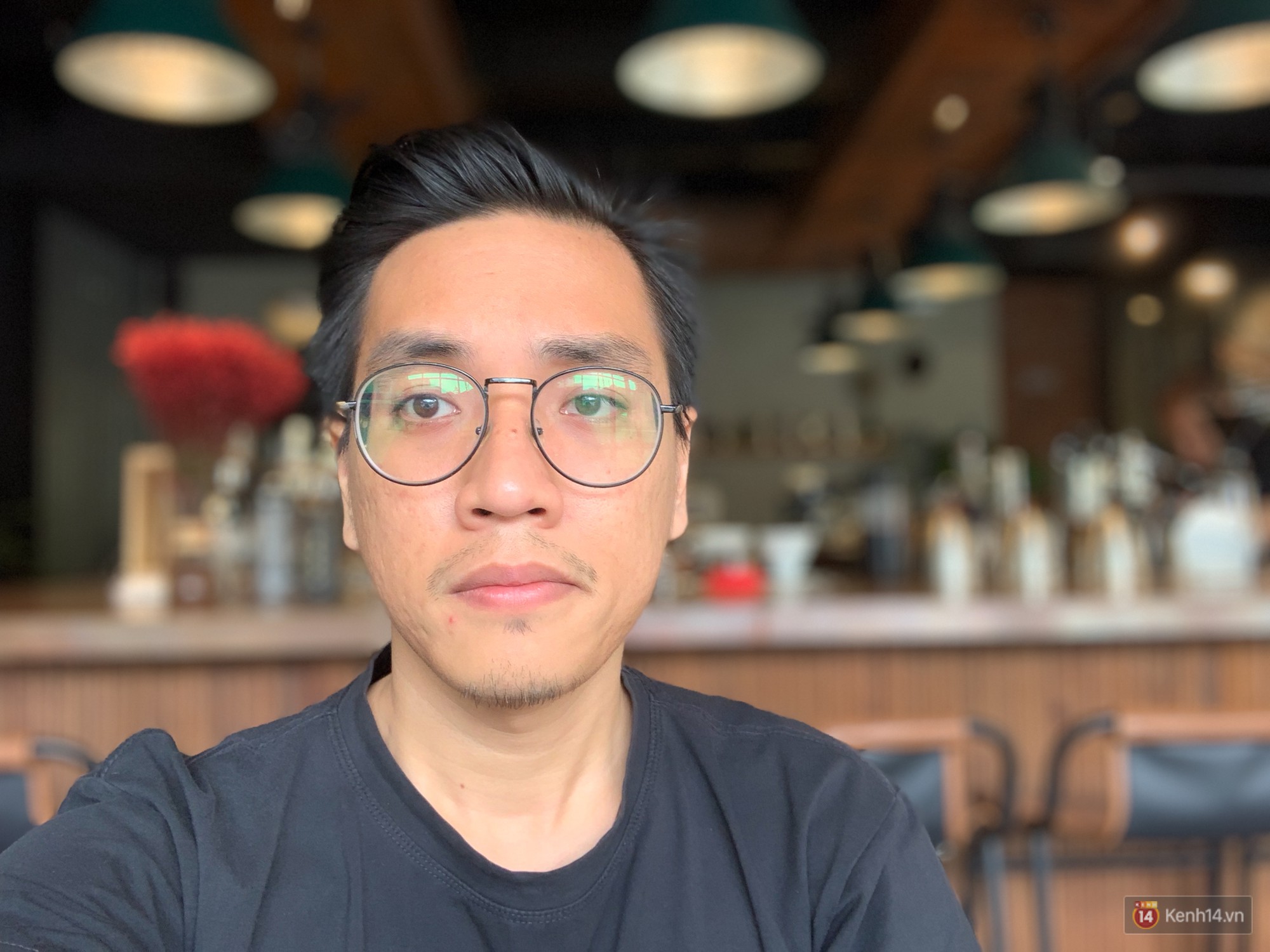 Chụp tự sướng trên iPhone XS và XS Max bỗng dưng được làm mịn da, thực hư ra sao? - Ảnh 6. Chụp tự sướng trên iPhone XS và XS Max bỗng dưng được làm mịn da, thực hư ra sao? - Ảnh 6.
