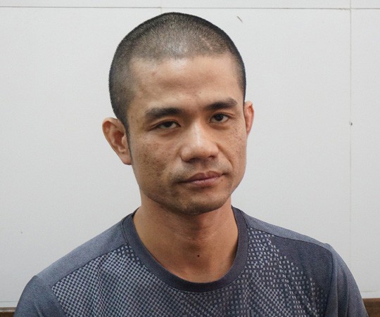 Kẻ ôm lựu đạn cố thủ suốt 13 giờ là ông trùm ma túy từ Lào về Việt Nam - Ảnh 1.