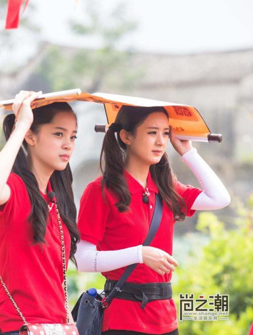 Mất l&ograve;ng với nửa l&agrave;ng giải tr&iacute;, đ&aacute;m cưới của Triệu Lệ Dĩnh - Ph&ugrave;ng Thiệu Phong liệu c&ograve;n c&oacute; những ai tới tham dự? - Ảnh 15.