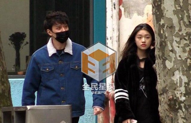 Mất l&ograve;ng với nửa l&agrave;ng giải tr&iacute;, đ&aacute;m cưới của Triệu Lệ Dĩnh - Ph&ugrave;ng Thiệu Phong liệu c&ograve;n c&oacute; những ai tới tham dự? - Ảnh 10.