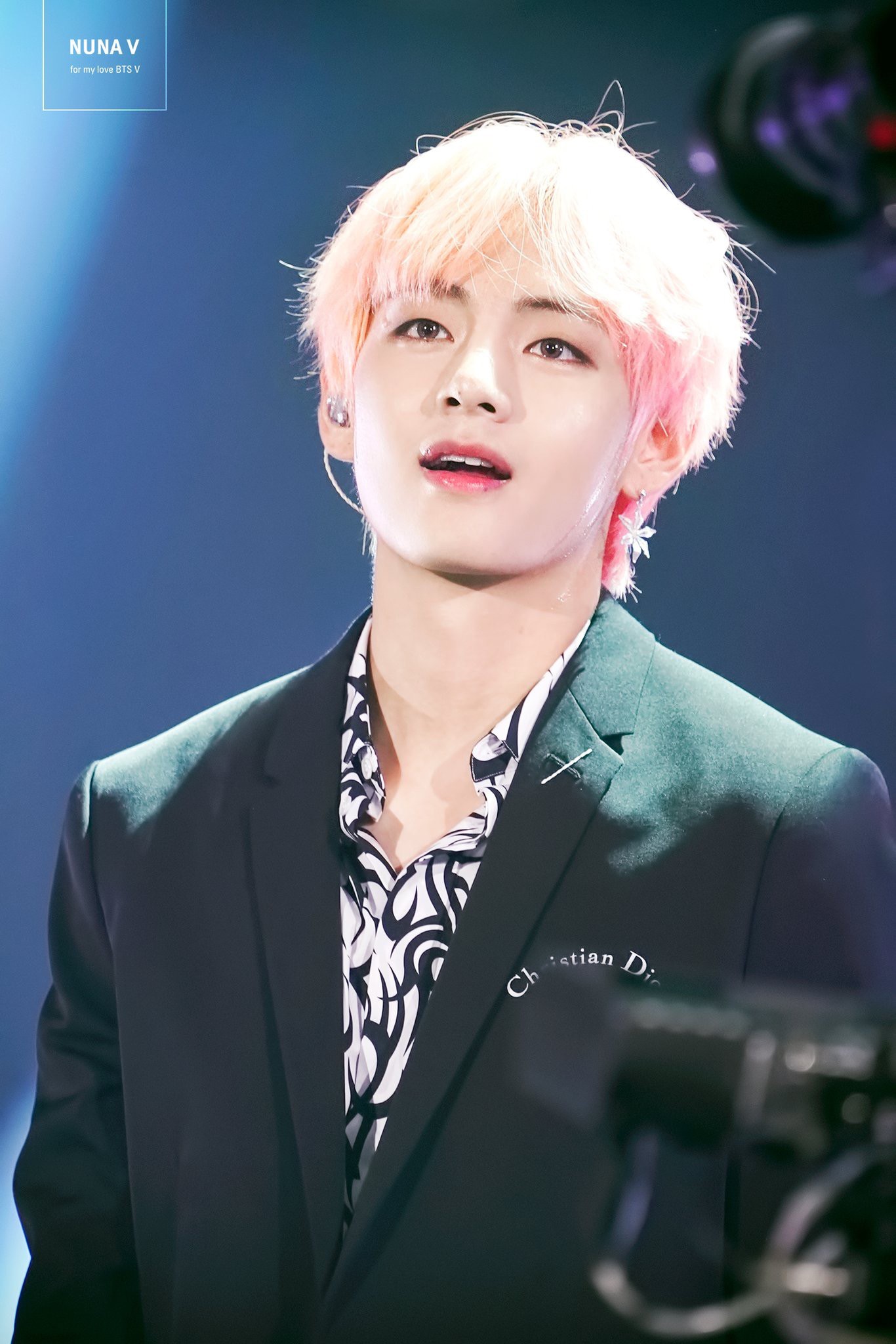 Idol nam hot nhất tháng 10: BTS đình đám thế giới thống trị top đầu, Seungri bất ngờ leo lên top 2 vì lý do này! - Ảnh 4. Idol nam hot nhất tháng 10: BTS đình đám thế giới thống trị top đầu, Seungri bất ngờ leo lên top 2 vì lý do này! - Ảnh 4.