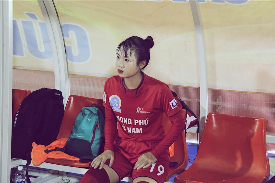 Nữ cầu thủ có gương mặt baby, được tìm kiếm trên khắp diễn đàn của U19 Việt Nam - Ảnh 5.