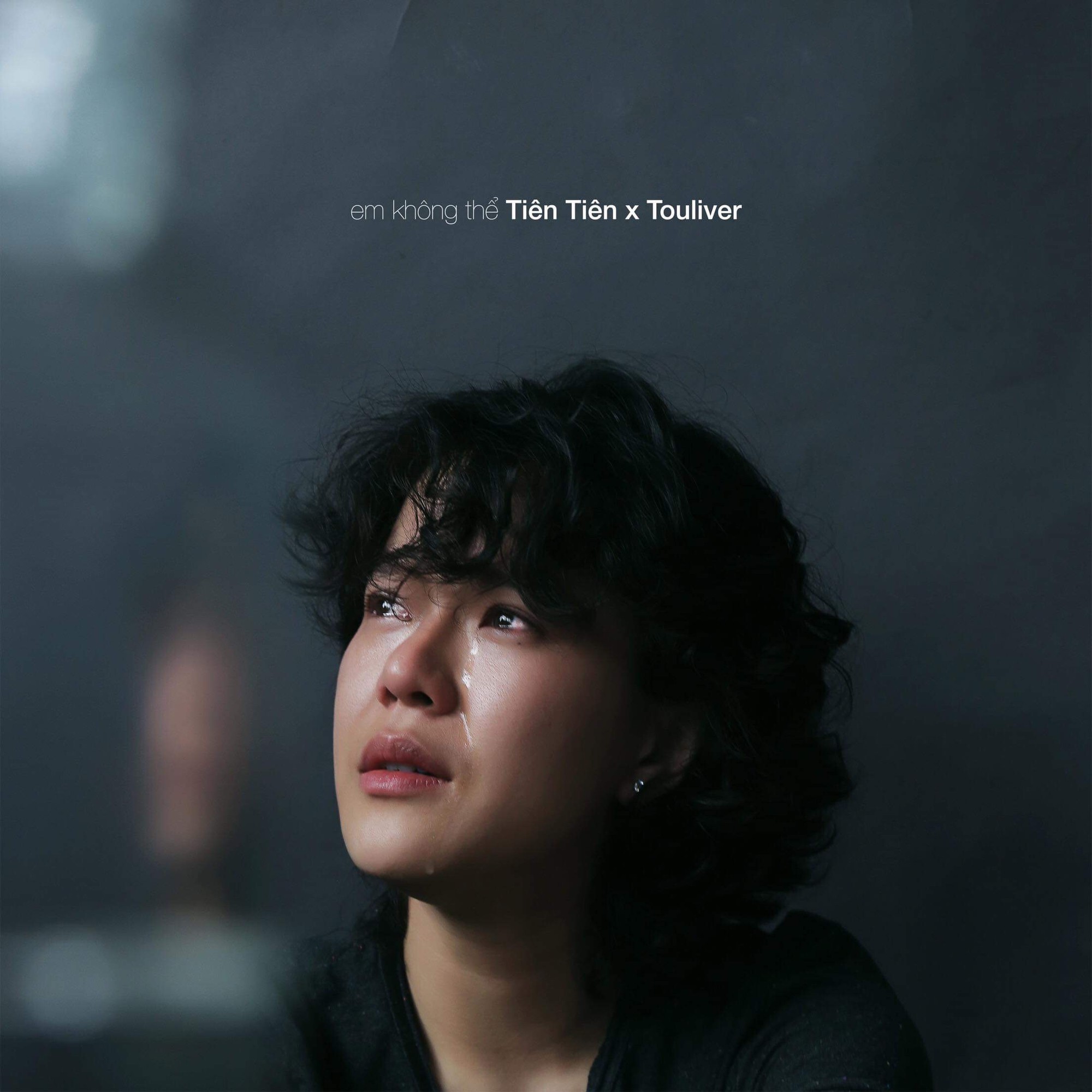 Tiên Tiên lần đầu ra sản phẩm cùng Touliver, gây tò mò với poster khóc nức nở - Ảnh 3. Tiên Tiên lần đầu ra sản phẩm cùng Touliver, gây tò mò với poster khóc nức nở - Ảnh 3.