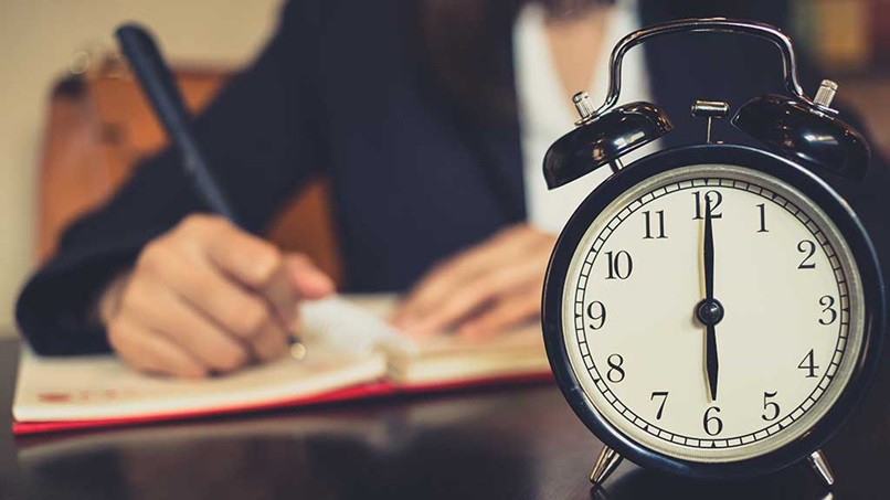 Chỉ có sinh viên mới lầy đến thế: 7h thuyết trình, 4h sáng dậy làm bài; tiểu luận cuối kỳ làm trước giờ nộp 3 tiếng - Ảnh 3. Chỉ có sinh viên mới lầy đến thế: 7h thuyết trình, 4h sáng dậy làm bài; tiểu luận cuối kỳ làm trước giờ nộp 3 tiếng - Ảnh 3.