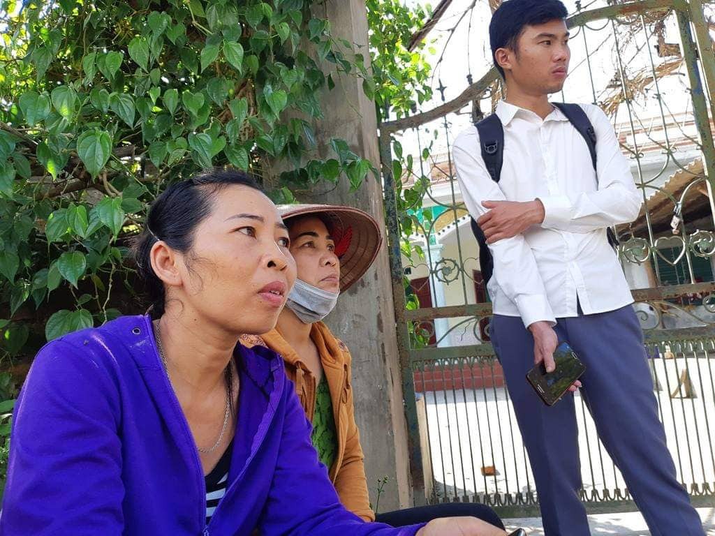 Con nuôi giết mẹ ở Hòa Bình: 2h tiếp cận nghi phạm sát hại mẹ nuôi - Ảnh 1. Con nuôi giết mẹ ở Hòa Bình: 2h tiếp cận nghi phạm sát hại mẹ nuôi - Ảnh 1.