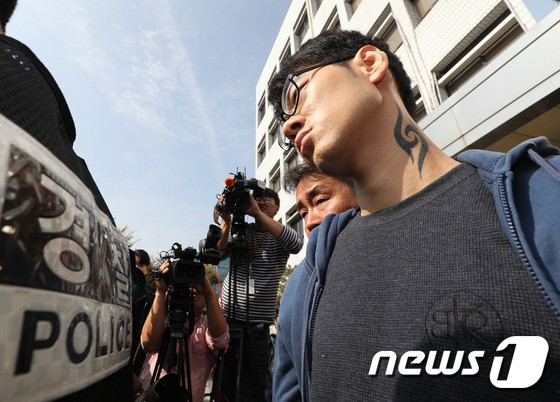 Hàn Quốc: Vụ án thanh niên trầm cảm sát hại nhân viên tiệm net gây phẫn nộ cộng đồng, nhận gần 900 nghìn chữ ký kêu gọi mức án cao nhất - Ảnh 2.