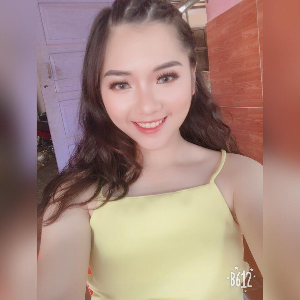 Nữ sinh Bình Phước hoá Quý phi bút bi xinh đẹp được hỏi xin info tới tấp - Ảnh 5. Nữ sinh Bình Phước hoá Quý phi bút bi xinh đẹp được hỏi xin info tới tấp - Ảnh 5.