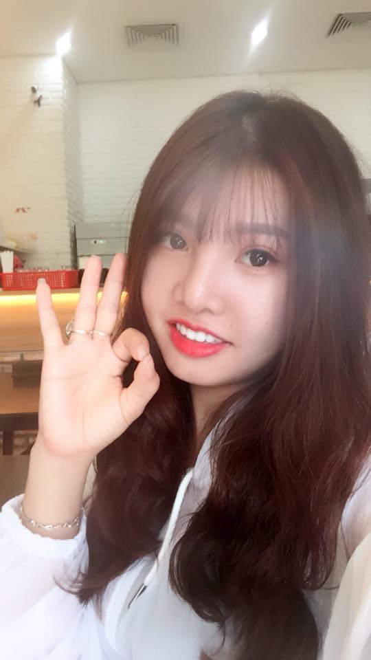Phượng &ldquo;Thị Nở&rdquo; bất ngờ bị ng&atilde; trầy xước mặt mũi sau gần 2 năm thẩm mỹ khiến nhiều người lo lắng - Ảnh 3.