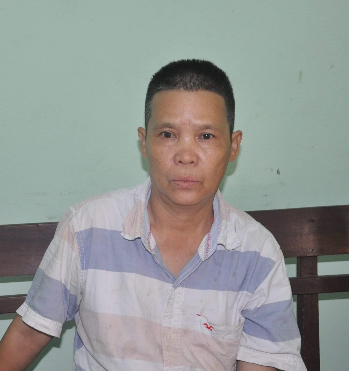 Nữ đầu bếp cắt cổ nam đồng nghiệp đang ngủ vì bị chủ quán nhậu thất sủng - Ảnh 1. Nữ đầu bếp cắt cổ nam đồng nghiệp đang ngủ vì bị chủ quán nhậu thất sủng - Ảnh 1.