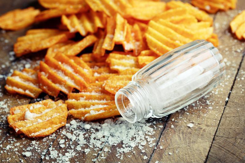 Lúc nào cũng cảm thấy “khát khô cổ” có thể là vì những nguyên nhân sau - Ảnh 1. Lúc nào cũng cảm thấy “khát khô cổ” có thể là vì những nguyên nhân sau - Ảnh 1.