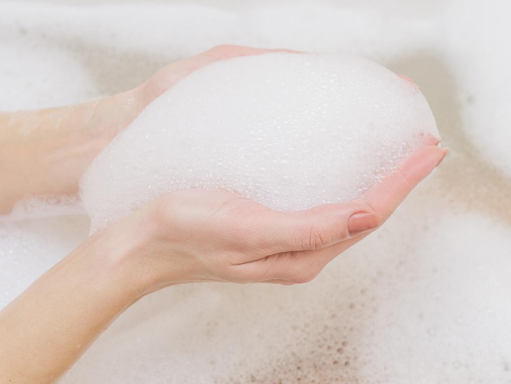 5 sai lầm quen thuộc gây ảnh hưởng tới sức khỏe vùng kín mà nhiều cô nàng mắc phải - Ảnh 2. 5 sai lầm quen thuộc gây ảnh hưởng tới sức khỏe vùng kín mà nhiều cô nàng mắc phải - Ảnh 2.