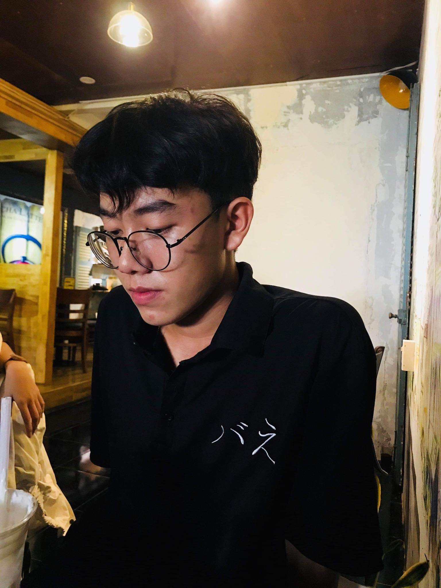 Giả gái thành phi tần xinh lung linh trong tiệc Halloween, nam sinh được dân mạng tới tấp xin link làm quen - Ảnh 5. Giả gái thành phi tần xinh lung linh trong tiệc Halloween, nam sinh được dân mạng tới tấp xin link làm quen - Ảnh 5.
