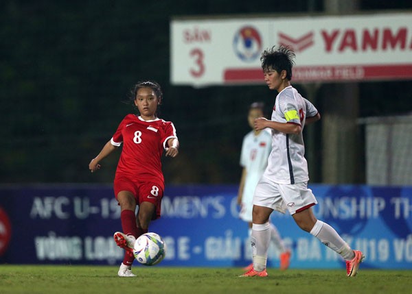 U19 nữ Việt Nam hạ U19 Singapore với tỷ số không tưởng 11-0 - Ảnh 1.