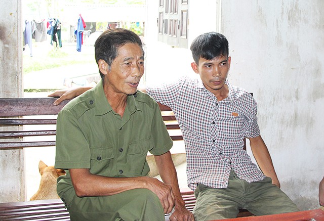 Nhân chứng kể lại cảnh 4 người kéo cáp bị điện phóng tử vong - Ảnh 1. Nhân chứng kể lại cảnh 4 người kéo cáp bị điện phóng tử vong - Ảnh 1.