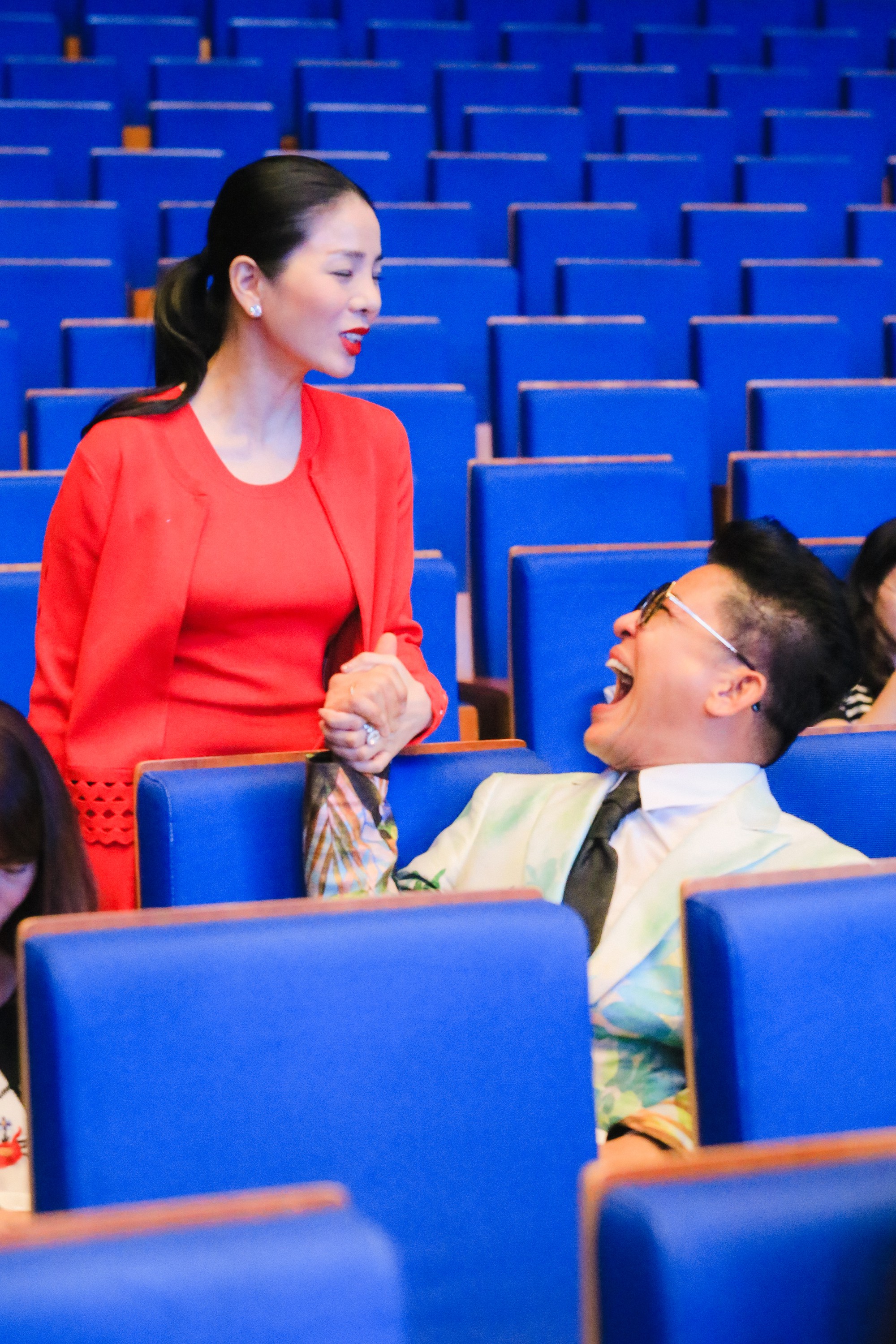 Lệ Quyên sớm trở lại sân khấu sau sự cố phẫu thuật rút sụn mũi - Ảnh 3.
