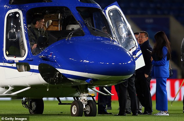 Leicester City: Máy bay của chủ tịch Vichai Srivaddhanaprabha gặp nạn - Ảnh 1.