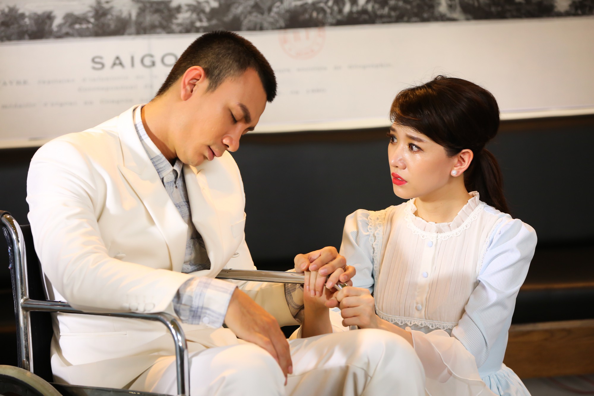 Hari Won chơi lớn: MV còn chưa nguội, đã tung thêm phim ngắn Là Cả Bầu Trời - Ảnh 6. Hari Won chơi lớn: MV còn chưa nguội, đã tung thêm phim ngắn Là Cả Bầu Trời - Ảnh 6.