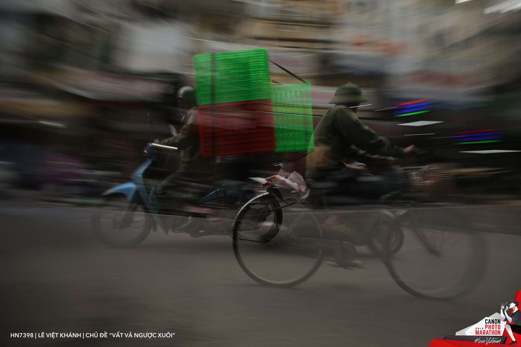 Biển hiệu thịt chó bỗng thành thịt gà trong bức ảnh đạt giải đặc biệt cuộc thi Canon Photomarathon 2018 - Ảnh 7. Biển hiệu thịt chó bỗng thành thịt gà trong bức ảnh đạt giải đặc biệt cuộc thi Canon Photomarathon 2018 - Ảnh 7.