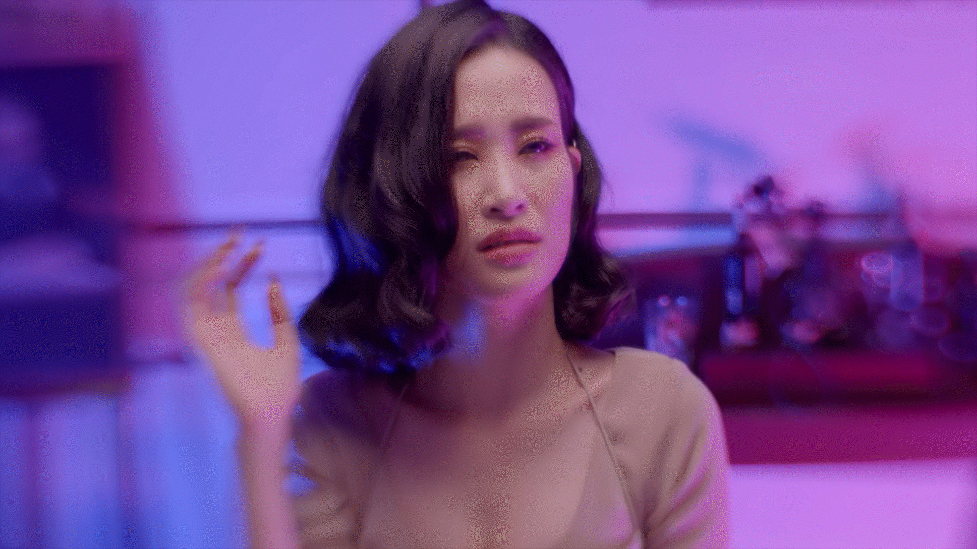 Đ&ocirc;ng Nhi v&agrave; MV Xin lỗi anh qu&aacute; phiền: Ph&aacute;t s&uacute;ng mang th&ocirc;ng điệp nữ quyền mở m&agrave;n ấn tượng cho dự &aacute;n kỉ niệm 10 năm - Ảnh 3.