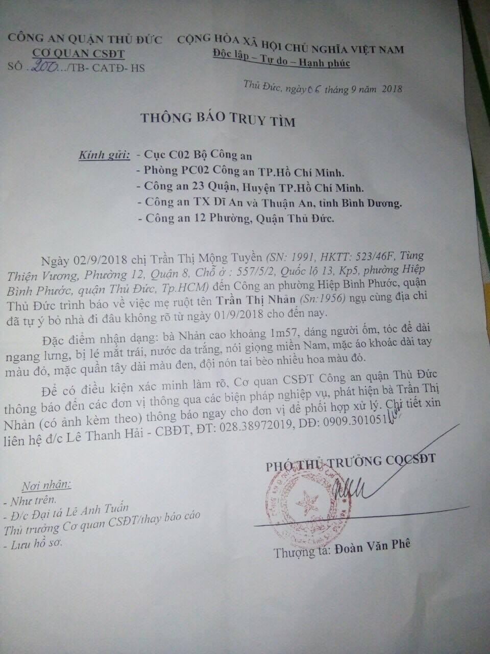 Cô gái 27 tuổi ở Sài Gòn ròng rã tìm mẹ già mất tích suốt 2 tháng khi đi làm từ thiện - Ảnh 2. Cô gái 27 tuổi ở Sài Gòn ròng rã tìm mẹ già mất tích suốt 2 tháng khi đi làm từ thiện - Ảnh 2.