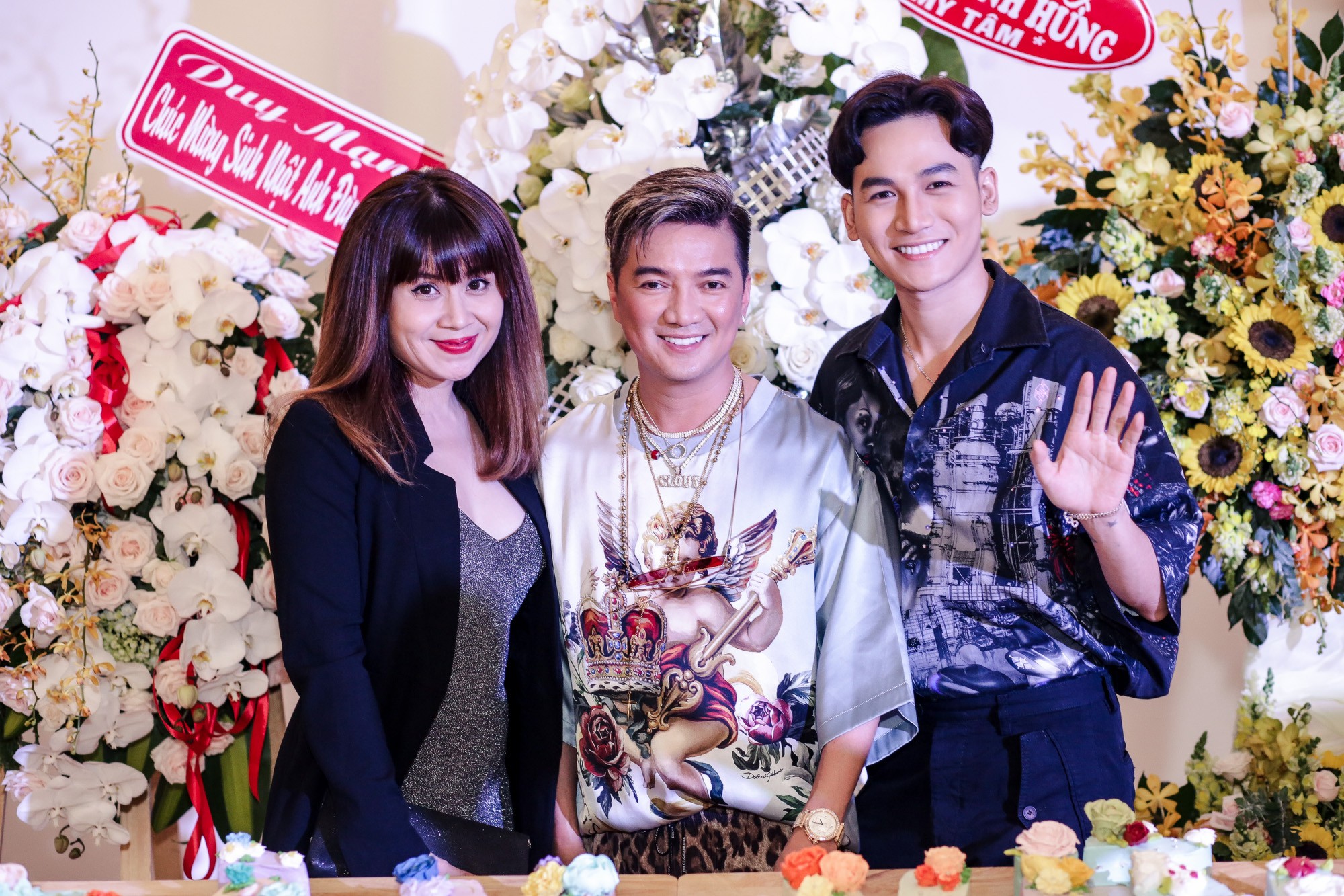 Kêu gọi bạn bè mua album trong ngày sinh nhật, Đàm Vĩnh Hưng dùng toàn bộ 200 triệu bán đĩa để làm điều ý nghĩa này - Ảnh 17. Kêu gọi bạn bè mua album trong ngày sinh nhật, Đàm Vĩnh Hưng dùng toàn bộ 200 triệu bán đĩa để làm điều ý nghĩa này - Ảnh 17.