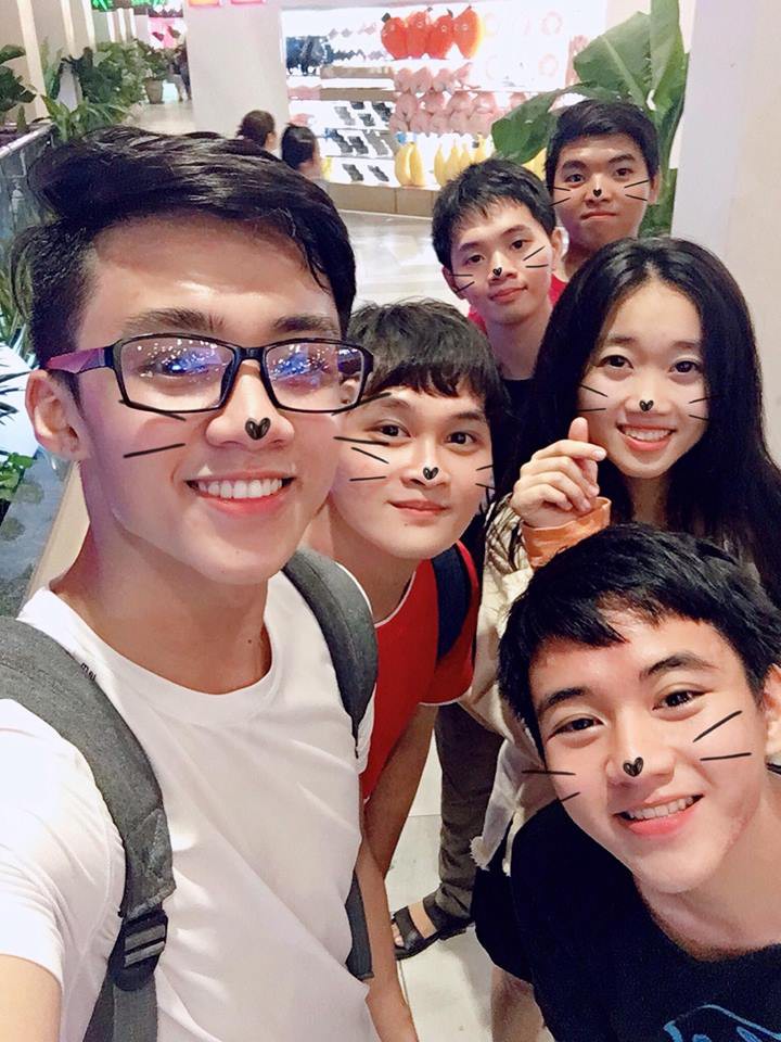 Cười tươi khi đi hiến máu, nam sinh đẹp trai lộ tên thật đặc biệt khi được hỏi xin info - Ảnh 7. Cười tươi khi đi hiến máu, nam sinh đẹp trai lộ tên thật đặc biệt khi được hỏi xin info - Ảnh 7.