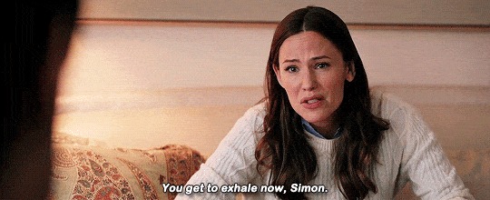 Thổn thức với 9 cảnh phim tốn nước mắt khiến bạn tr&acirc;n trọng cuộc sống hơn - Ảnh 1.