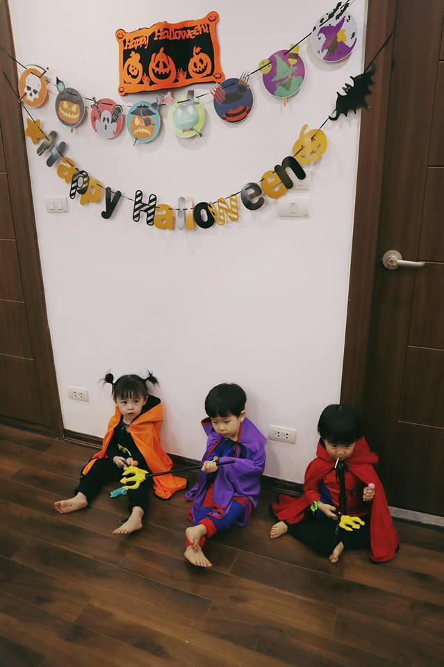 Halloween của các nhóc tỳ nổi tiếng MXH: 2 bé nhà Ngọc Mon hoá Vô Diện, Valak siêu đáng yêu - Ảnh 5.