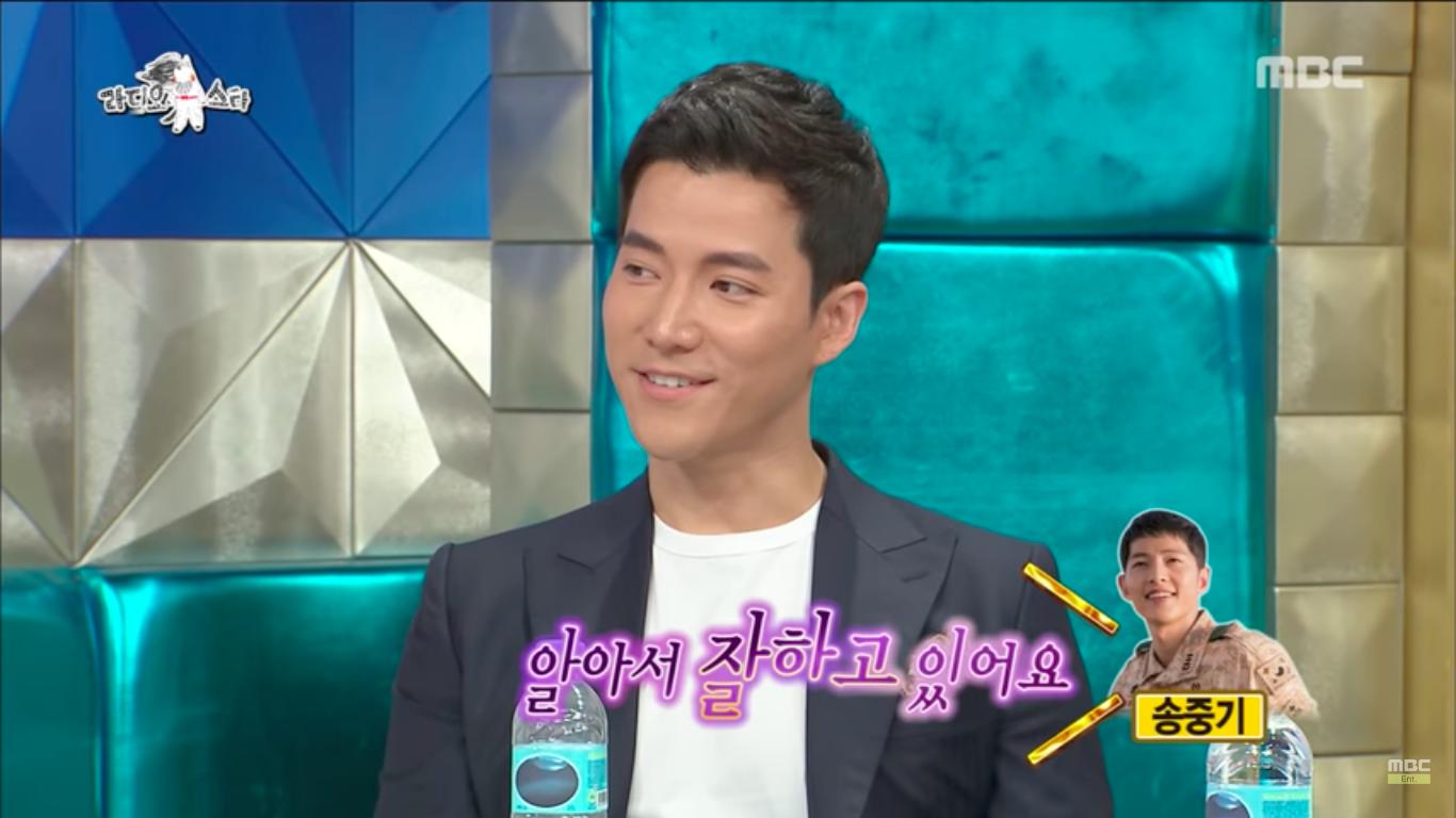 Tròn 1 năm ngày cưới, vợ chồng Song Joong Ki - Song Hye Kyo đã được nhắc đến trong các show thực tế nào? - Ảnh 4. Tròn 1 năm ngày cưới, vợ chồng Song Joong Ki - Song Hye Kyo đã được nhắc đến trong các show thực tế nào? - Ảnh 4.