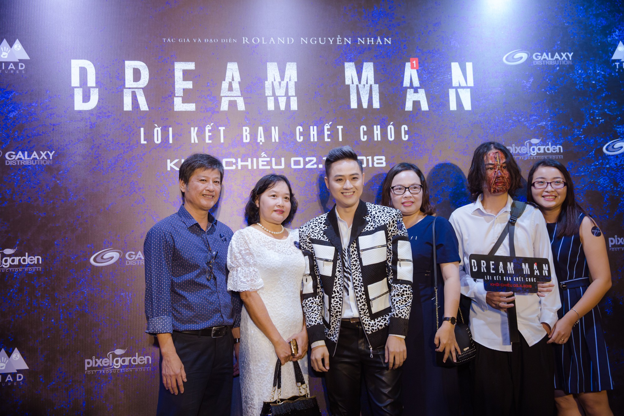 Thanh Tú lạnh lùng giữa dàn sao Việt tại buổi ra mắt phim Dream Man - Ảnh 9.