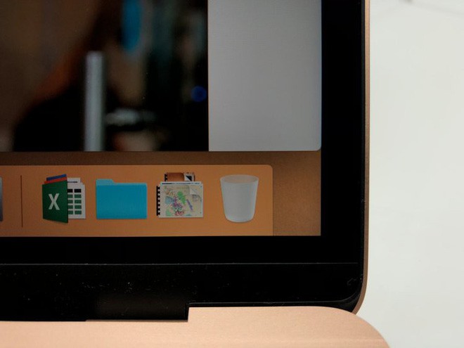 Những hình ảnh đầu tiên về MacBook Air mới: Chiếc laptop mà fan Apple luôn ao ước đây rồi! - Ảnh 2.