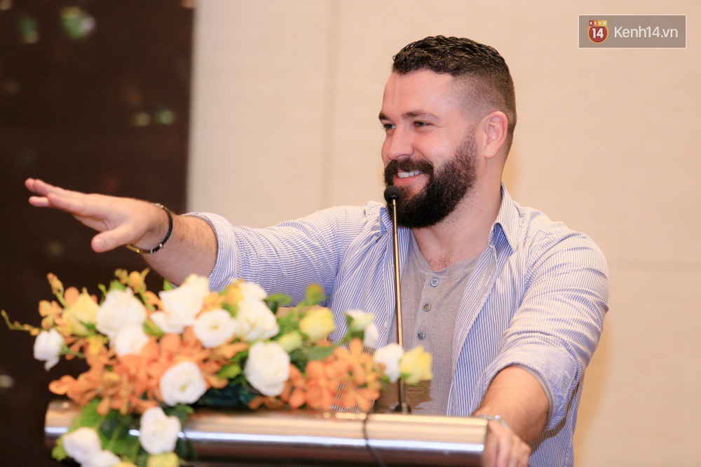 Bị chê ngoại hình thừa cân sau khi làm cha, chủ nhân hit No Promises Shayne Ward chia sẻ: Con gái là động lực để tôi luôn cố gắng - Ảnh 6. Bị chê ngoại hình thừa cân sau khi làm cha, chủ nhân hit No Promises Shayne Ward chia sẻ: Con gái là động lực để tôi luôn cố gắng - Ảnh 6.