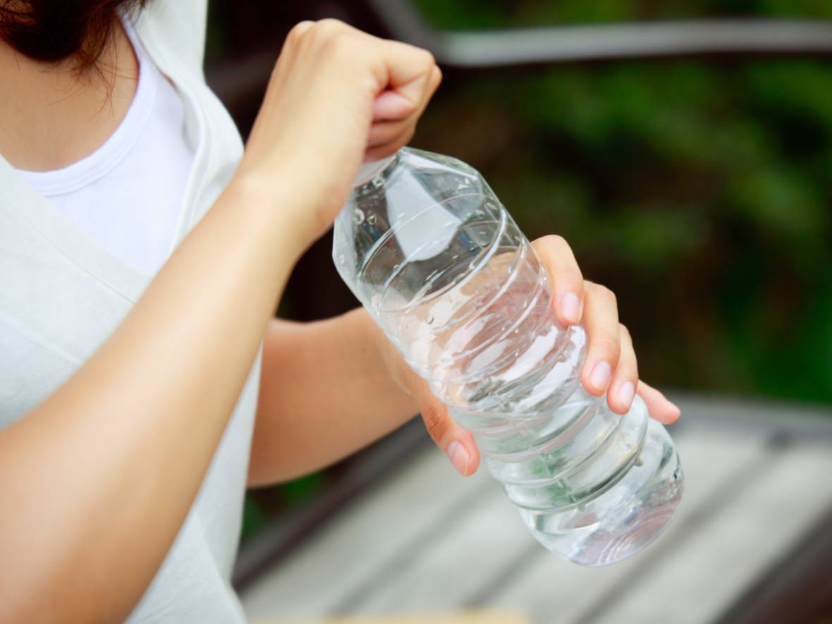Những nguyên nhân không ngờ gây ra tình trạng hoa mắt, chóng mặt mà nhiều người không hề hay biết - Ảnh 2. Những nguyên nhân không ngờ gây ra tình trạng hoa mắt, chóng mặt mà nhiều người không hề hay biết - Ảnh 2.