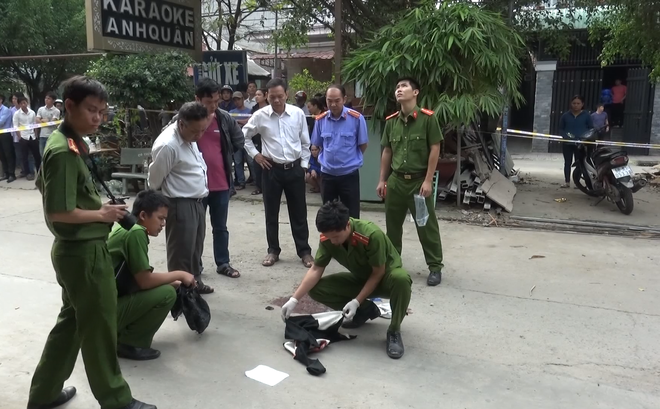 Mâu thuẫn khi đánh bi a, nam thanh niên đâm bạn chơi tử vong - Ảnh 1.