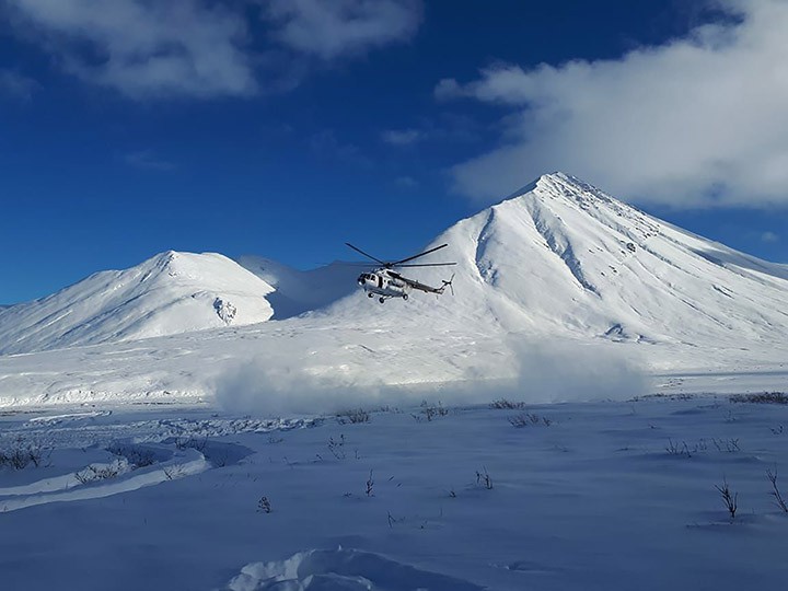 Sống sót thần kỳ sau 4 ngày mắc kẹt trên vùng núi lạnh nhất nước Nga - Ảnh 2.