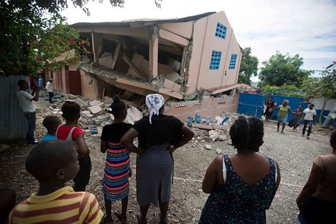 Động đất tại Haiti khiến hơn 300 người thiệt mạng và bị thương - Ảnh 1.
