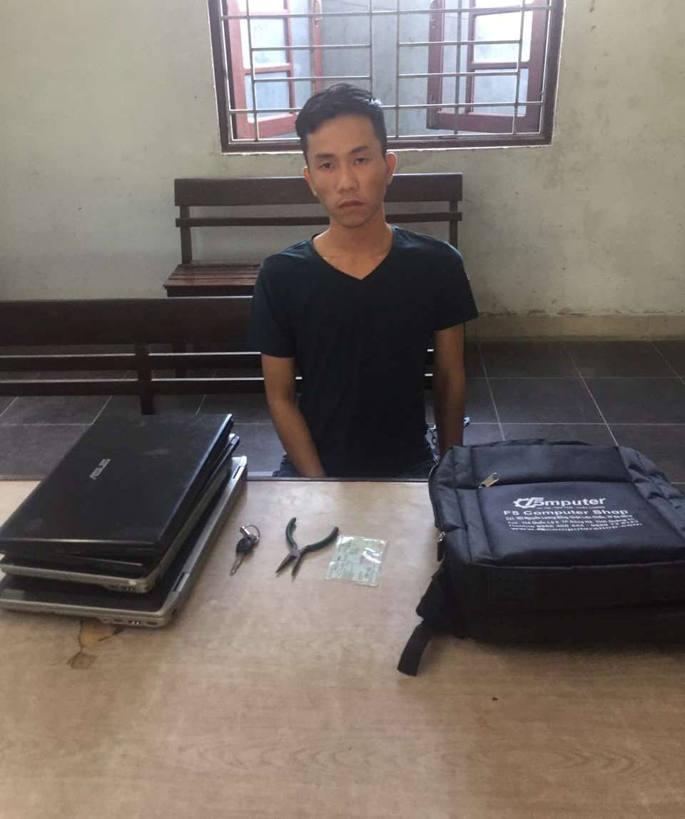 Bắt nam thanh niên chuyên đột nhập phòng trọ trộm laptop của sinh viên Đà Nẵng - Ảnh 1. Bắt nam thanh niên chuyên đột nhập phòng trọ trộm laptop của sinh viên Đà Nẵng - Ảnh 1.